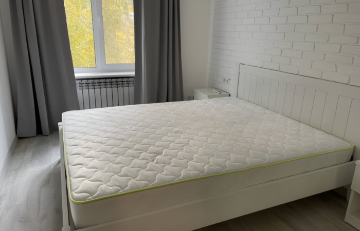 There are white Euro top mattresses, which are in white beds.