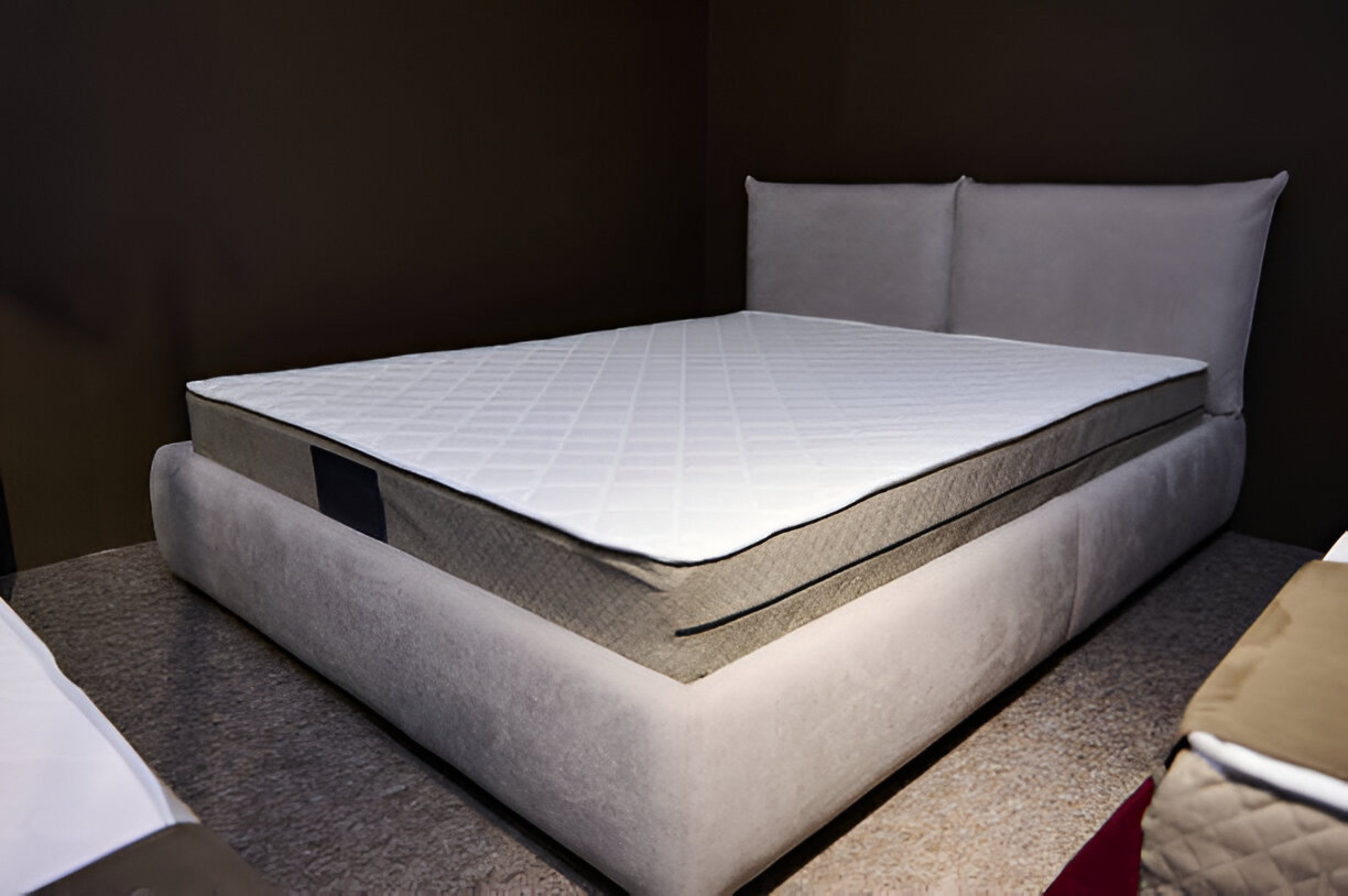 Here is a white Winkbeds mattress