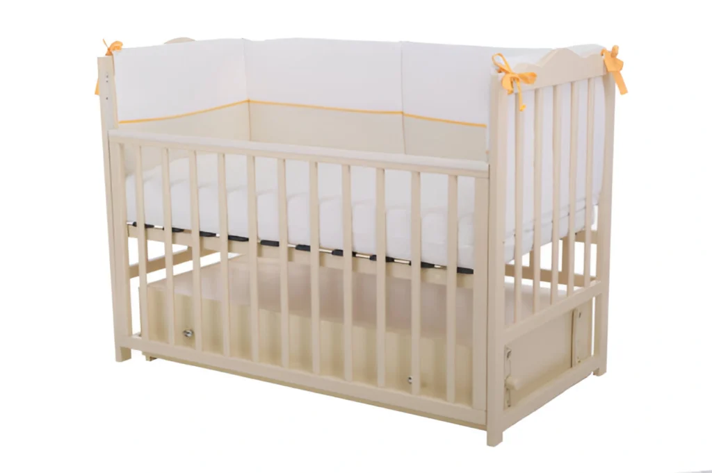 Dream On Me Aden 4-in-1 Convertible Mini Crib - 5 Stylish Cribs for Small Spaces